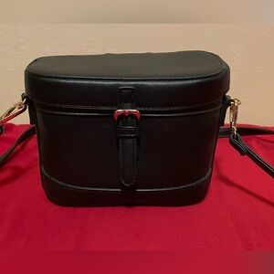 Elegant Black Women's Bag